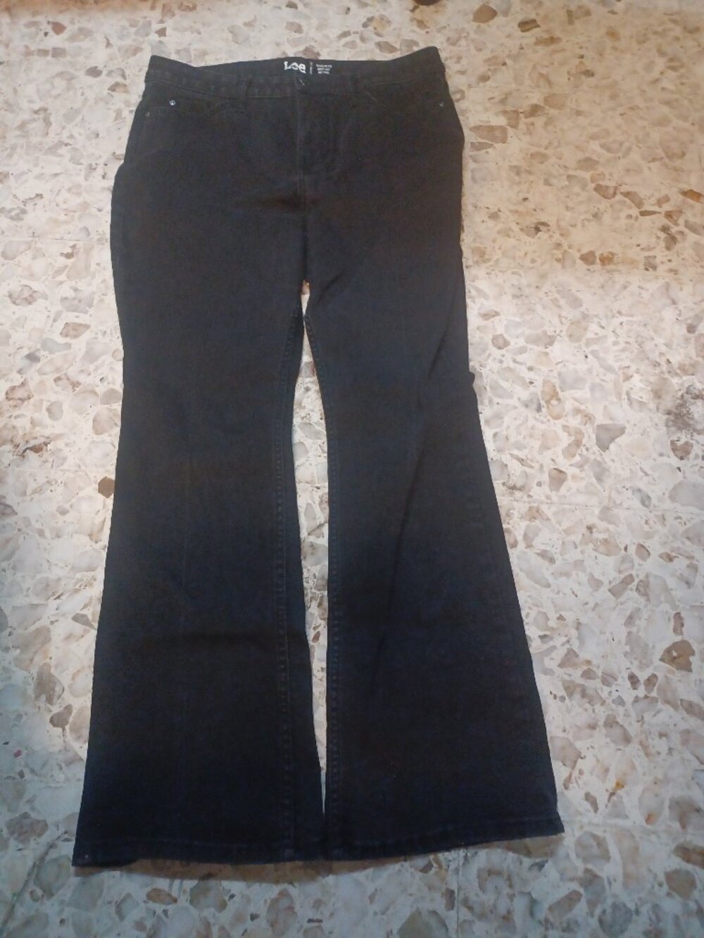 Lee Women's Jeans Regular Fit Boot Cut Mid Rise 12P Black